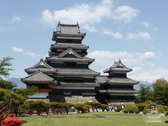 豊臣の城と徳川の城 黒い天守と白い天守の謎 お城カタリスト 豊臣の城と徳川の城 黒い天守と白い天守の謎 お城カタリスト